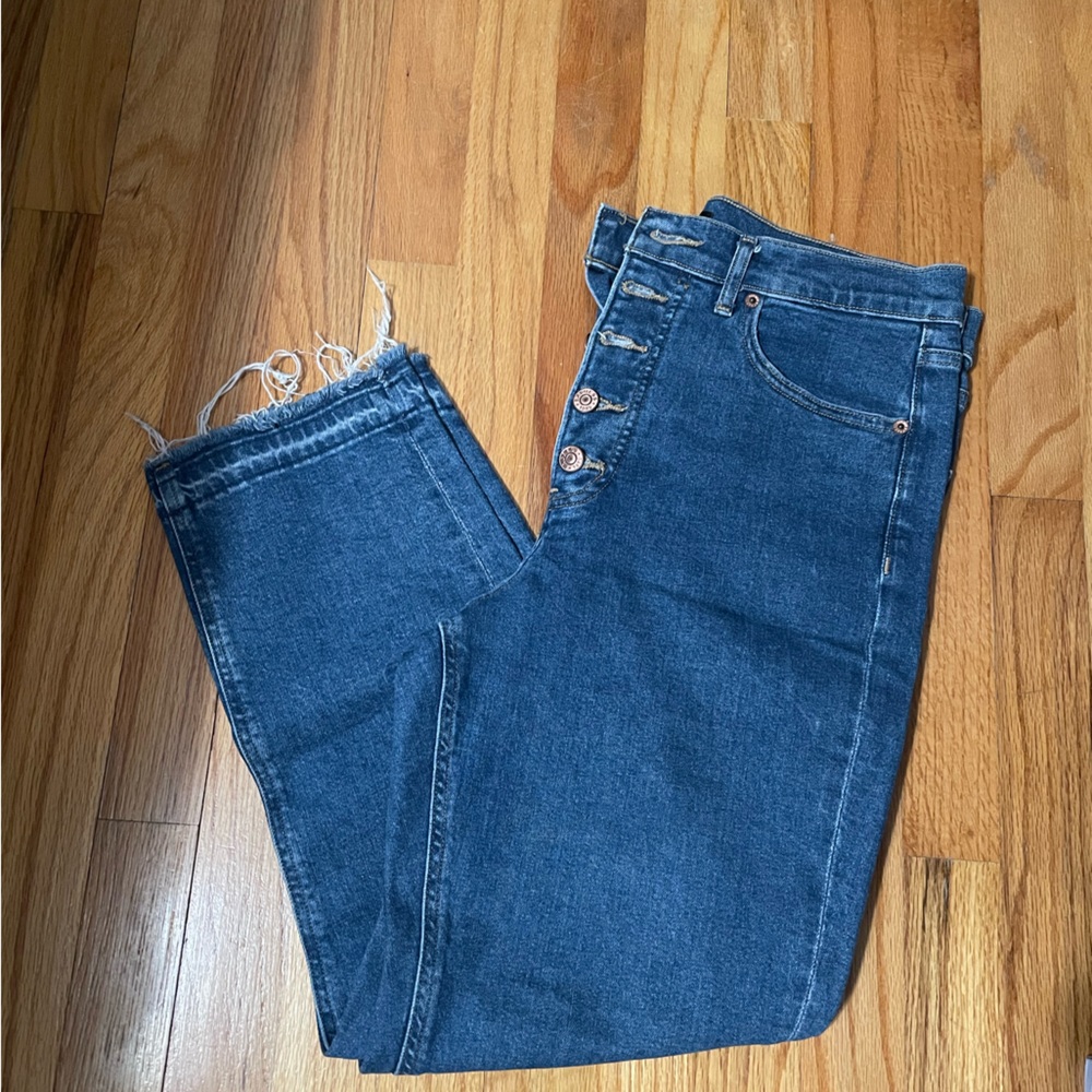 Express Super High Rise Mom Jean